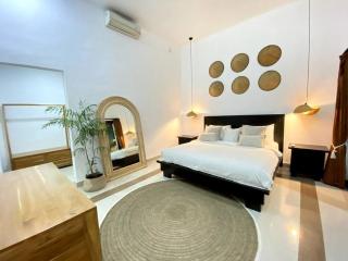 Spacious 3-Bedrooms Villa Kamari in Berawa - Canggu - 3