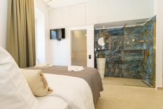 La Vie Hydra Luxury Suites - Hydra - 0