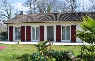 Stunning Home In Biras With Kitchenette - Biras - 4