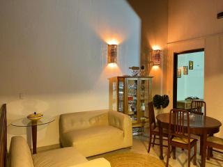 Chalé Novo - 4 quartos - 12 camas - Hidromassagem e Ar condicionado nos quartos - Cond Montserrat - 2