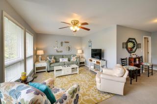 Cozy Lake Cabin with Dock in Hot Springs Natl Park - 5