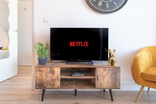 Le Bleu Nuit Piscine Parking Netflix Café - Villemur-sur-Tarn - 4