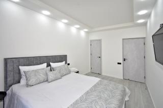 Luxury Apartment, 2 bedrooms and 1 living room in Avan - 1