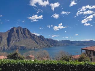 IseoLakeRental - Casa Amici - Riva di Solto - 5