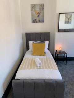 Faraday - Central location Ideal for contractors and visiting Newcastle Free Wifi Free Parking - 6