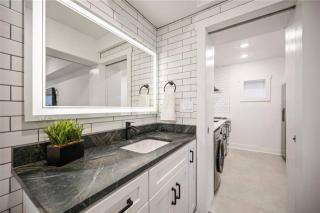 Lux Stay's Modern Loft Style Tiny Home in ATL - Atlanta - 3