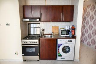 Scala Tower Central Chic with a twist studio - 2