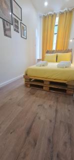 S.Soares Yellow Beato - Lisboa - 3