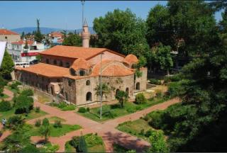 bungalov ve göl kenarina kurulmuş sahil evi. - 3