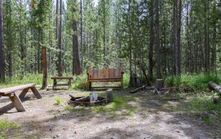 Hooter Hollow by KABINO Fire Pit Big Driveway SmartTV Grill WiFi - Island Park - 7
