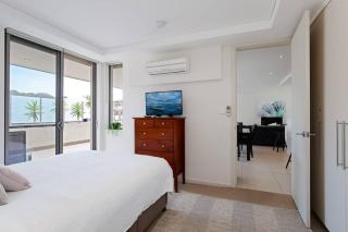 Bay Central Apartments - 9