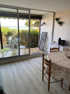 La maison du bonheur les eaux vives 1 - 2