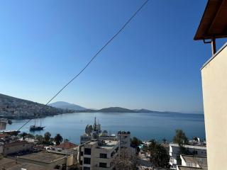Comfort 1 Apartment - Saranda - 1
