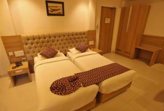 Hotel Anjali Park - Kottayam - 3
