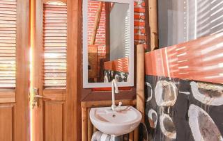 RedDoorz Syariah at Banyu Asem Banyuwangi - Banyuwangi - 7