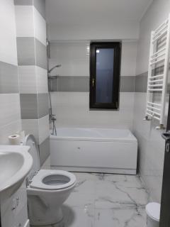 Bya Brown Residence - Valea Lupului - 5