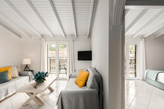 The Seaview Corner Apartments by Konnect, Ipsos Corfu - Ipsos - 1