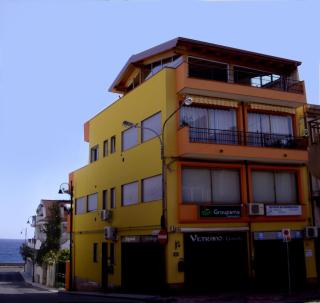 Pozzo Lazzaro Apartments - Santa Teresa di Riva - 8