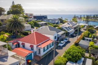 Cosy coastal cottage- Allwood Harbour - 0