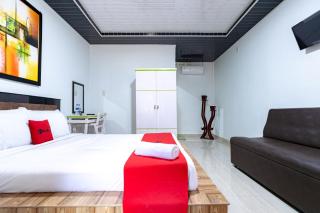 RedDoorz near Universitas Simalungun Pematangsiantar - Pematangsiantar - 4