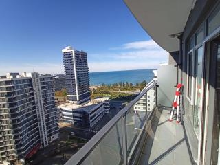 Solo Visit Apartments 1710 B - Batumi - 9