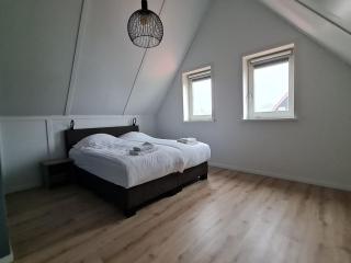 Holiday Home in Scherpenisse with Terrace - Scherpenisse - 1