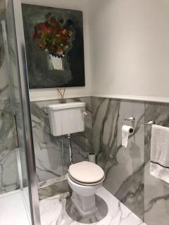 Lakeside View Arts and Craft Apartment - Liverpool - 3
