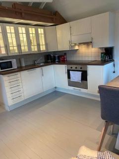 Close to sea, central, rent a boat, mountain hike, wifi, free parking - Haug - 3