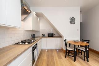 Trafalgar Terrace - 6