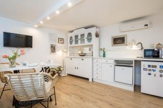 Charming Studio apartment at House Rustica with terrace and nearby parking - Punat - 0