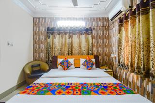 FabHotel Heritage Inn - 6