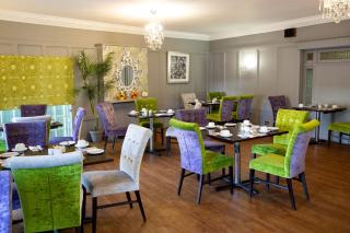 Alton House Hotel - 3