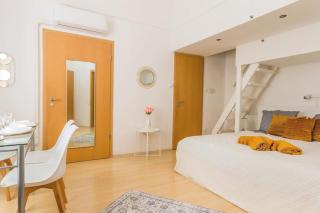 Trendy 2 ROOM Flat, next to Corvin Mall FREE Huge Garage! AC,DISHWASHER,WASHMACHINE, SMART TV - Budapest - 5