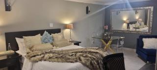 The Throne - Johannesburg - 5