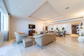 2 Bedroom App with private beach and infinity pool - Dubai - 4