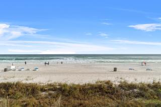 AquaVista Beach Resort by Panhandle Getaways - Panama City Beach - 2