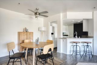 Studio City 2br w pool gym wd nr Olive Ave LAX-923 - 6