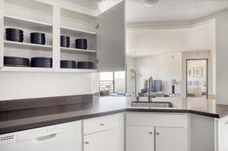 Studio City 2br w pool gym wd nr Olive Ave LAX-923 - 4