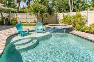 Pool & Hottub Golf Cart Included Close to Beach - Clearwater Beach - 0