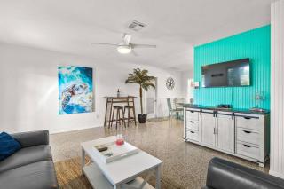 Pool & Hottub Golf Cart Included Close to Beach - Clearwater Beach - 1