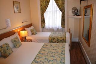Falcon Hotel - London - 3