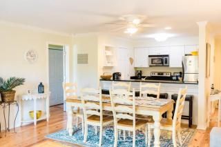 Lagoon Villa 25 - Heart of Wild Dunes, Quick Walk to Beach - Isle of Palms - 7
