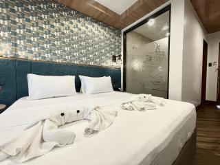 Lighthouse Point Hotel - Dumaguete - 1