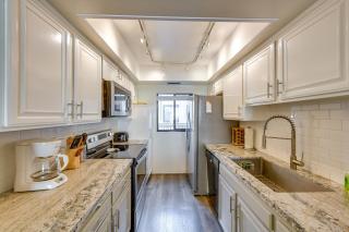 Pool Access Pet-Friendly Palm Springs Condo - Palm Springs - 9
