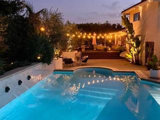 Your Private Resort near Coast - Oceanside - 4