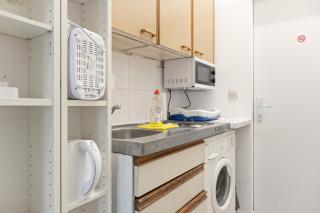 Pleasant 1BR Aprt. near The Danube & Millenium T. - Wenen - 5
