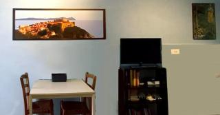 Porta Di Ferro al centro storico - 1