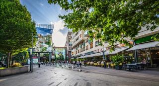 Feel Home DeLuxe CORVIN # FREE PARKING # AC # Elevator - 2