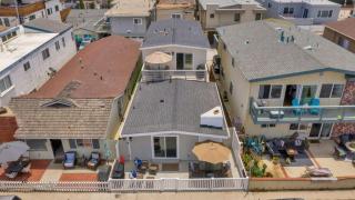 114 Forty Second Street A and B - Newport Beach - 9