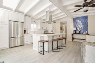 114 Forty-Second Street A - 6